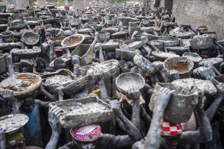 UNESCO'nun Dünya Tarihi Mirası Listesi'ndeki Ulu Cami çamurla onarıldı! - Sayfa 14