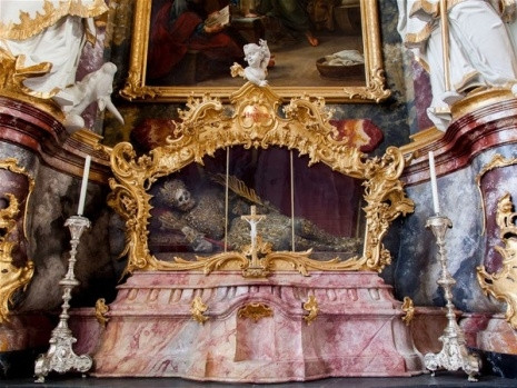 Akıl almaz iskeletler! Mezardan hazine çıktı - Sayfa 7