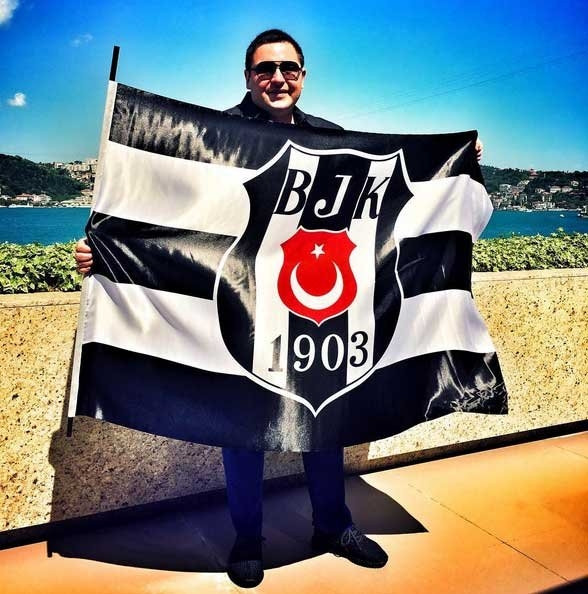 Ünlü isimler, 3'üncü yıldızı böyle kutladılar!... - Sayfa 8