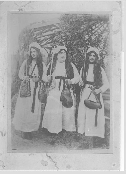 145 kişiden evlilik teklifi aldı, kendisine aşık 13 kişi intihar etti! İşte  Nasıreddin Şah'ın gözdesi... - Sayfa 18