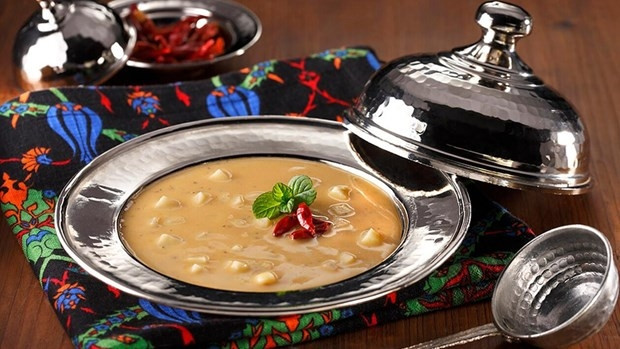 Osmanlı mutfağının ramazanda iftar sofralarını süsleyen en özel 105 yemeği (İftar menüleri) - Sayfa 78