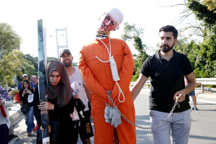 Akınlarda çocuklar gibi şendik, o gün hainlerin ordusunu yendik! - Sayfa 12