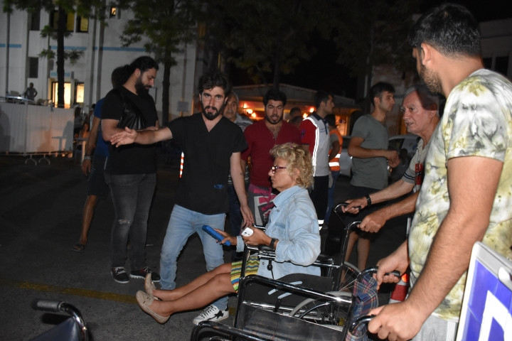 Depremden ilk fotoğraflar - Sayfa 12