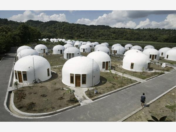 Görenler ev olduğuna inanamıyor! Dünyadaki en tuhaf 25 ev - Sayfa 23