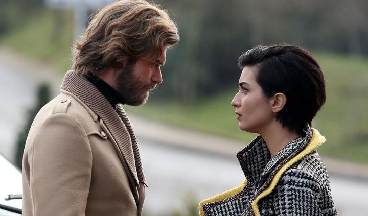Tuba Büyüküstün ile Kaan Urgancıoğlu aynı dizide! "Aras" geliyor... - Sayfa 11