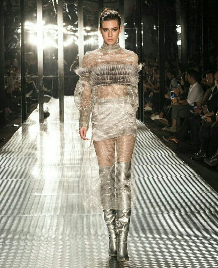 Miss Turkey 2017 birincisi Itır Esen! - Sayfa 14