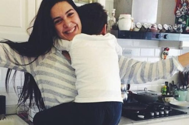 Ünlülerin en rahat hissettikleri yer olan evlerinden birbirinden keyifli paylaşımları! - Sayfa 27