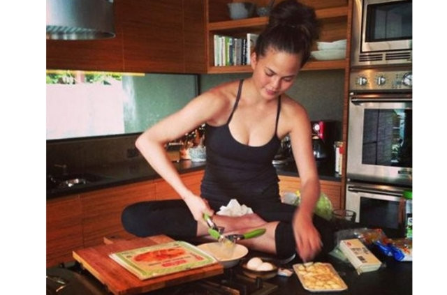 Ünlülerin en rahat hissettikleri yer olan evlerinden birbirinden keyifli paylaşımları! - Sayfa 31