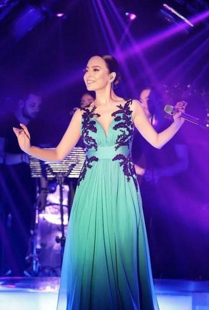 Ebru Gündeş için kesenin ağzını açıyorlar! - Sayfa 15