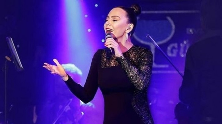 Ebru Gündeş için kesenin ağzını açıyorlar! - Sayfa 8