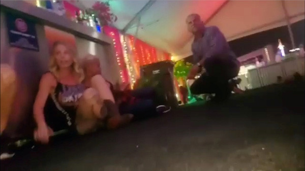 İşte Las Vegas'ta konser alanına düzenlenen silahlı saldırıdaki dehşet anları! - Sayfa 5