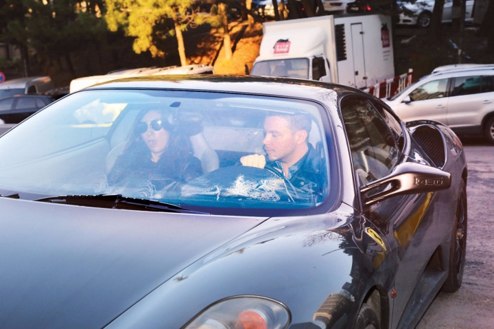 Yerli ve yabancı yıldız isimlerin lüks otomobilleri! - Sayfa 20