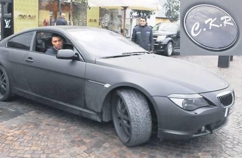 Yerli ve yabancı yıldız isimlerin lüks otomobilleri! - Sayfa 39