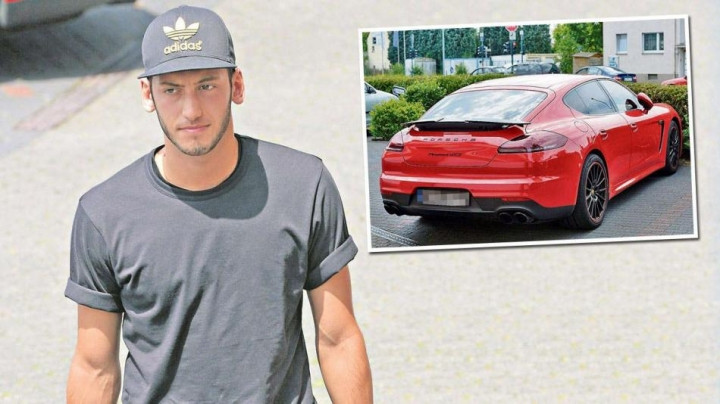 Yerli ve yabancı yıldız isimlerin lüks otomobilleri! - Sayfa 37