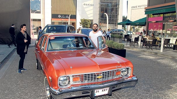 Yerli ve yabancı yıldız isimlerin lüks otomobilleri! - Sayfa 23