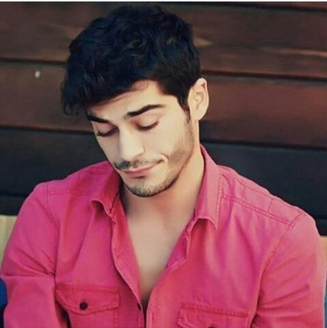 Burak Deniz'in Zayn Malik'le benzerliği dünya basınında! - Sayfa 34