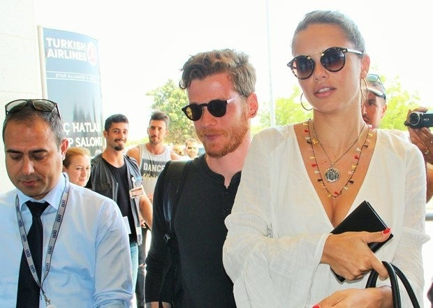 Adriana Lima, Metin Hara'dan bebek istiyor! - Sayfa 9