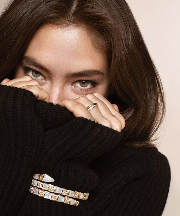 Neslihan Atagül, Kadir Doğulu'ya olan aşkını bir kez daha haykırdı! - Sayfa 27