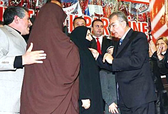 Deniz Baykal'ın dünden bugüne daha önce görülmeyen fotoğrafları! - Sayfa 15