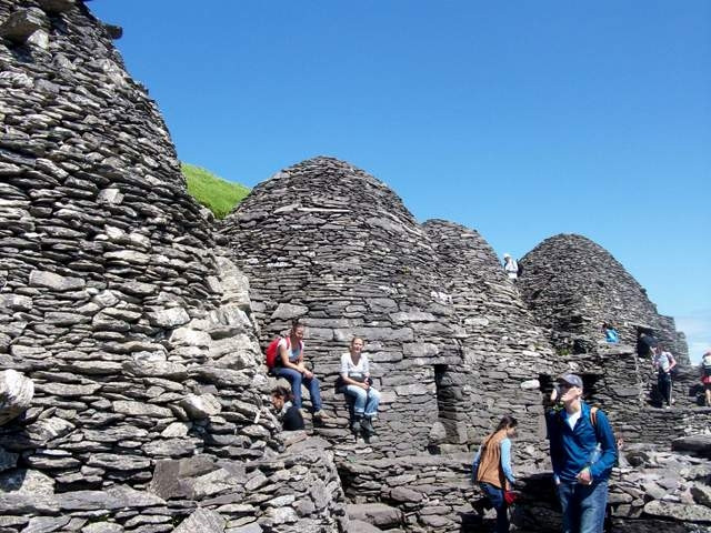 Yüzyıllar öncesinden kalan sıra dışı manastır ziyaretçileri ürkütüyor! - Sayfa 8