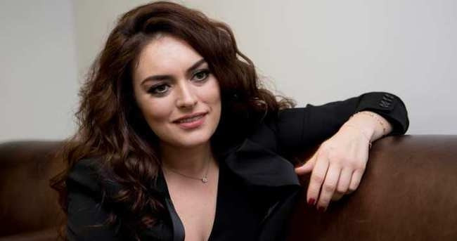 Ezgi Mola, Hollywood yıldızı Jason Statham'a seslendi! - Sayfa 9