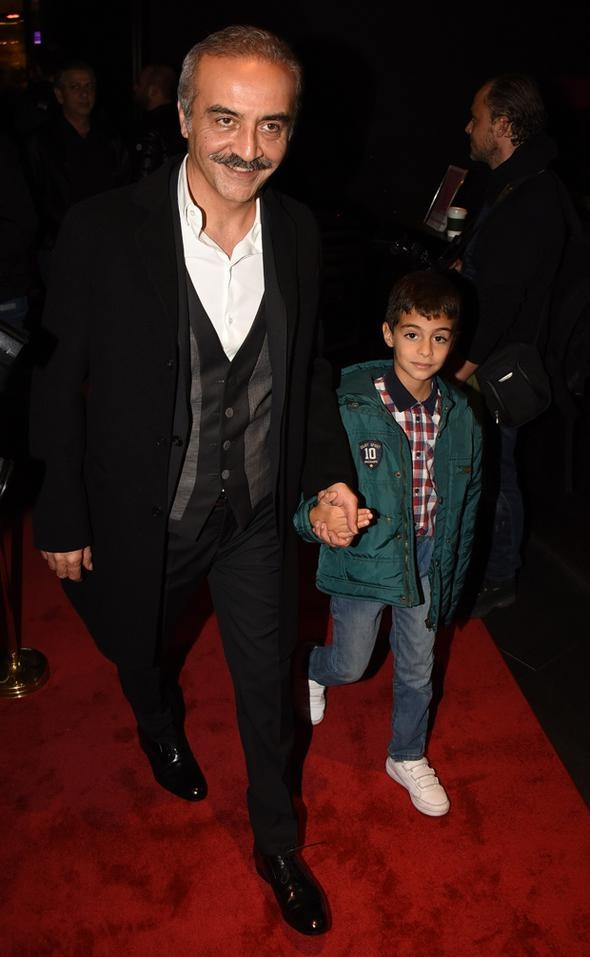 '3 Adam'ın yeni filmi 'Yol Arkadaşım'ın galasına ünlü yağmuru! - Sayfa 15