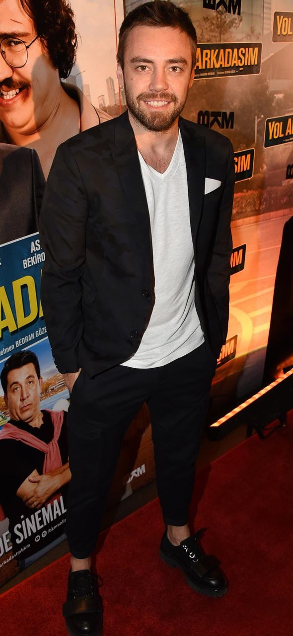 '3 Adam'ın yeni filmi 'Yol Arkadaşım'ın galasına ünlü yağmuru! - Sayfa 5