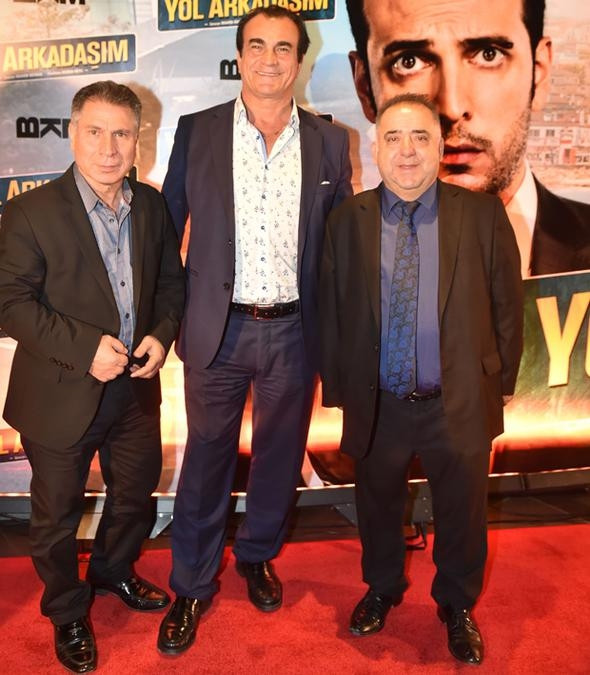 '3 Adam'ın yeni filmi 'Yol Arkadaşım'ın galasına ünlü yağmuru! - Sayfa 8