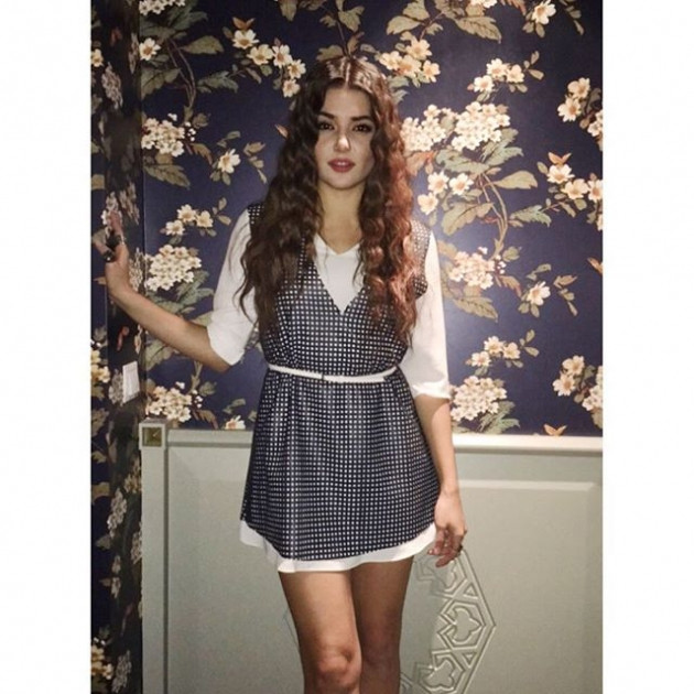 Hande Erçel'e yeni sevgiliden büyük yasak! - Sayfa 42