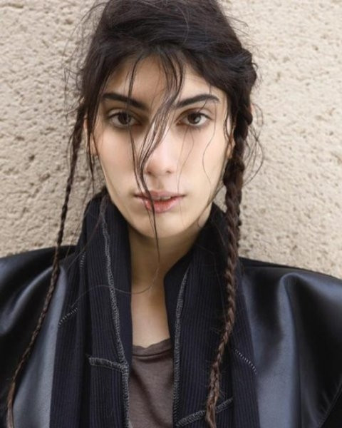 Öykü Baştaş kendini öyle birine benzetti ki! - Sayfa 43