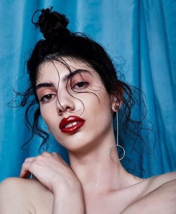 Öykü Baştaş kendini öyle birine benzetti ki! - Sayfa 6