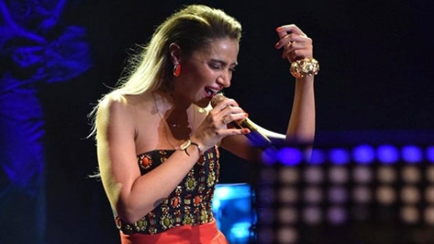 Sıla yorgun düşüp uyuyakaldı, sosyal medya çalkalandı! - Sayfa 12