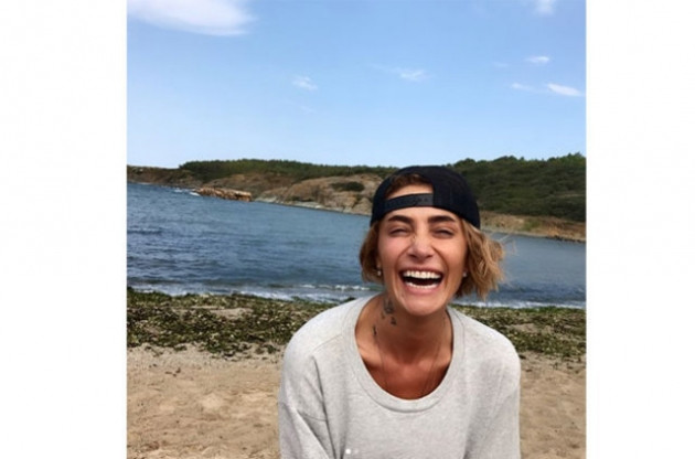 Sıla yorgun düşüp uyuyakaldı, sosyal medya çalkalandı! - Sayfa 48