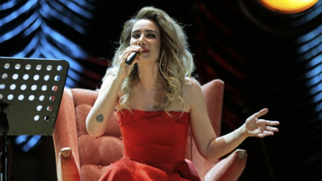 Sıla yorgun düşüp uyuyakaldı, sosyal medya çalkalandı! - Sayfa 38