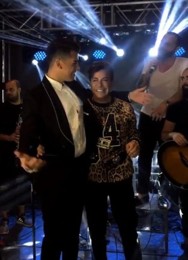 Kerimcan Durmaz'a sürpriz doğum günü partisi! - Sayfa 8