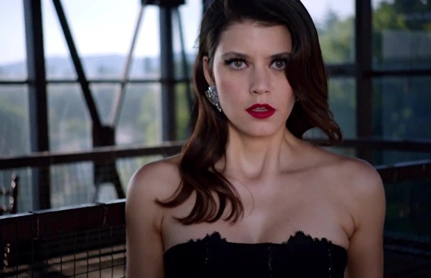 Beren Saat mum gibi eriyip bitti! - Sayfa 17