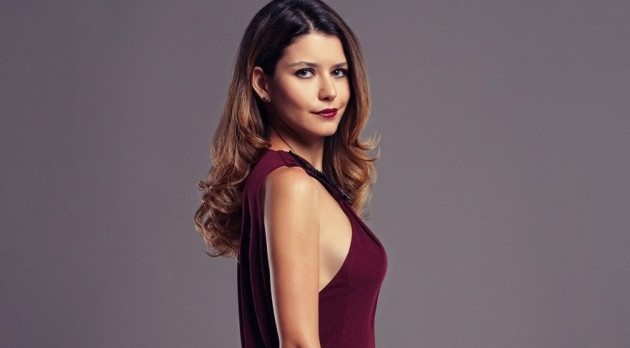 Beren Saat mum gibi eriyip bitti! - Sayfa 30