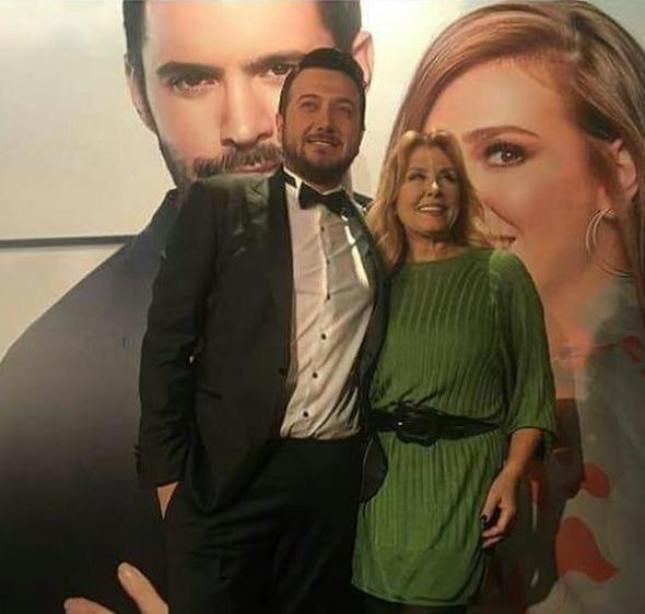 Gupse Özay, Barış Arduç'un yanından ayrılmadı! - Sayfa 18