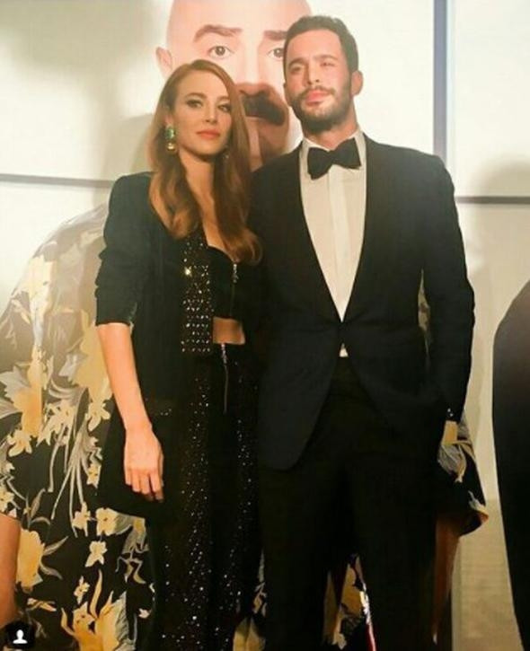 Gupse Özay, Barış Arduç'un yanından ayrılmadı! - Sayfa 8