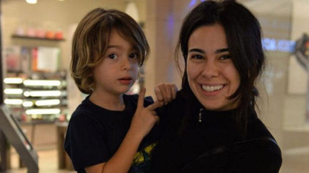 Asena Atalay'ı görenler o soruyu sormadan edemedi! - Sayfa 14