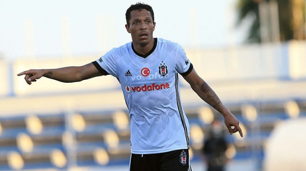 4 büyüklerdeki yabancı yıldızların sözleşme bitiş tarihleri! - Sayfa 45