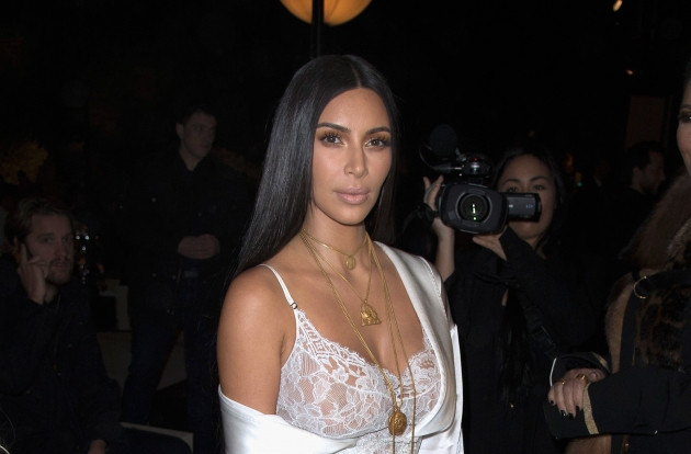Kim Kardashian bebeğinin cinsiyetini duyurdu! - Sayfa 27