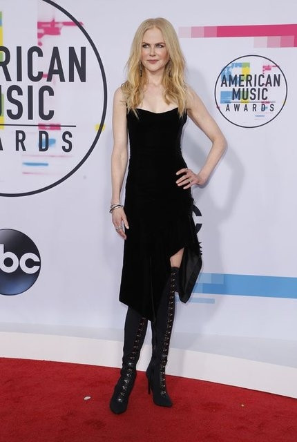 '2017 Amerikan Müzik Ödülleri' muhteşem bir törenle sahiplerini buldu! - Sayfa 18