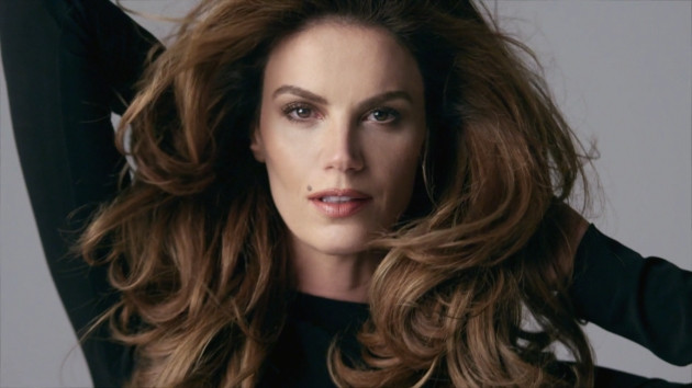 Tülin Şahin 'Victoria Secret' defilesinde boy gösterdi! - Sayfa 12