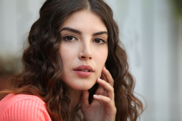 Deniz Baysal sürpriz bir kararla herkese veda etti! - Sayfa 18