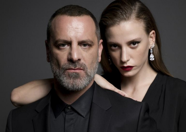 Serenay Sarıkaya cesur sahneleriyle hayranlarını şaşırtıyor! - Sayfa 11