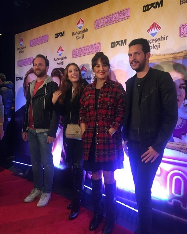 "Aile Arasında"nın galasına ünlü yağmuru! - Sayfa 20