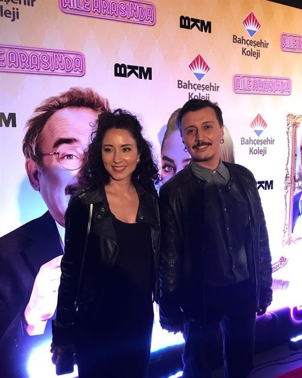 "Aile Arasında"nın galasına ünlü yağmuru! - Sayfa 15