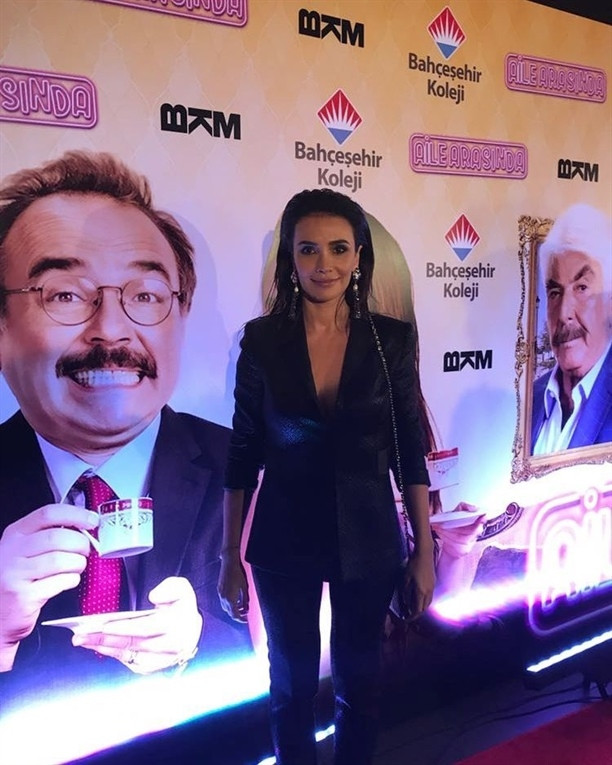 "Aile Arasında"nın galasına ünlü yağmuru! - Sayfa 16