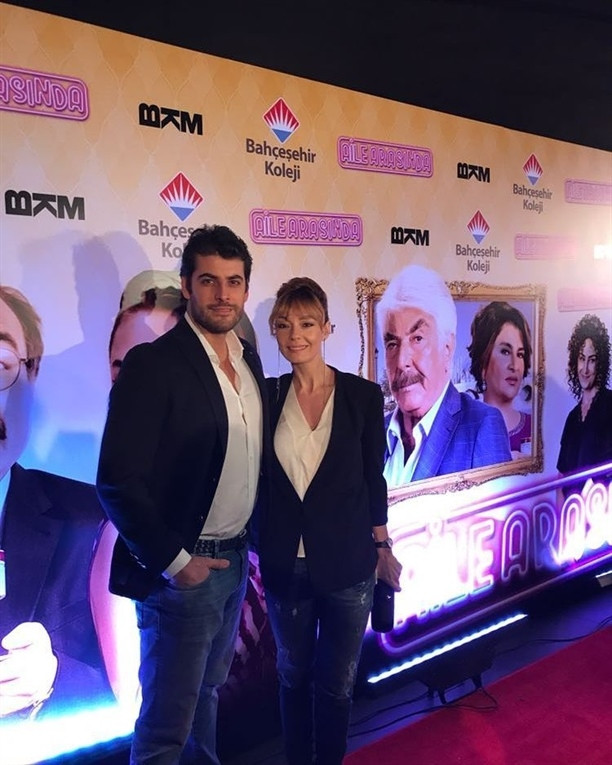 "Aile Arasında"nın galasına ünlü yağmuru! - Sayfa 23